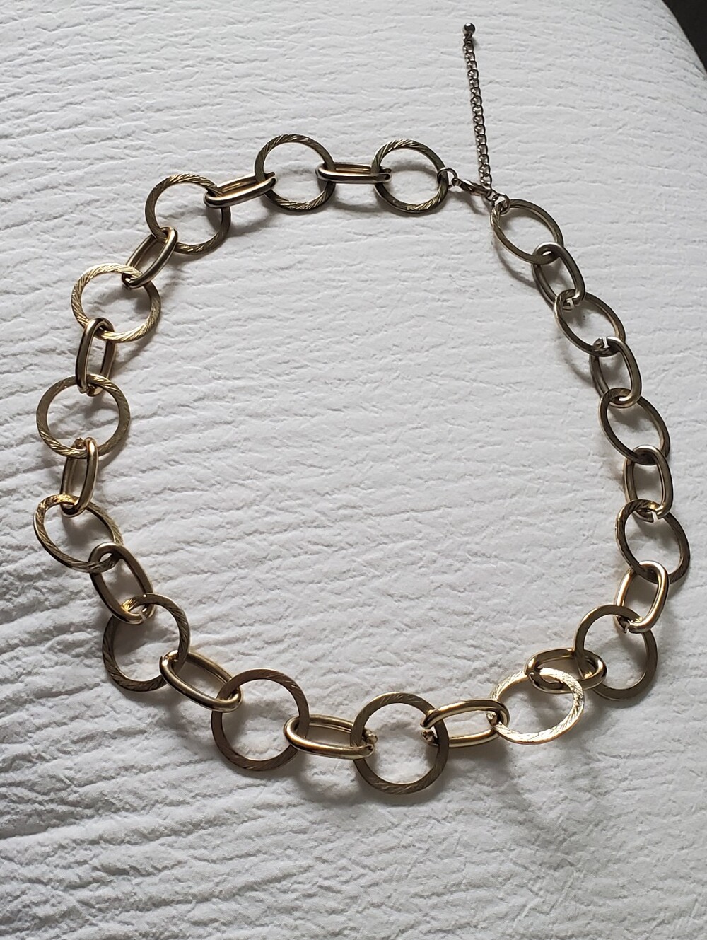 Chunky Brushed Gold-tone Large Link Circle Statement Necklace